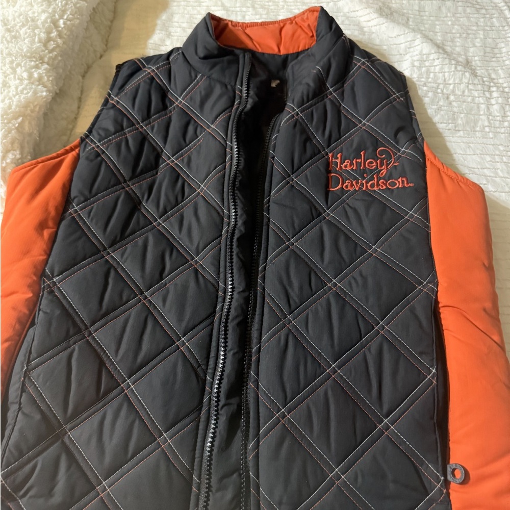 Harley-Davidson womens Black and Orange Quilted Vest